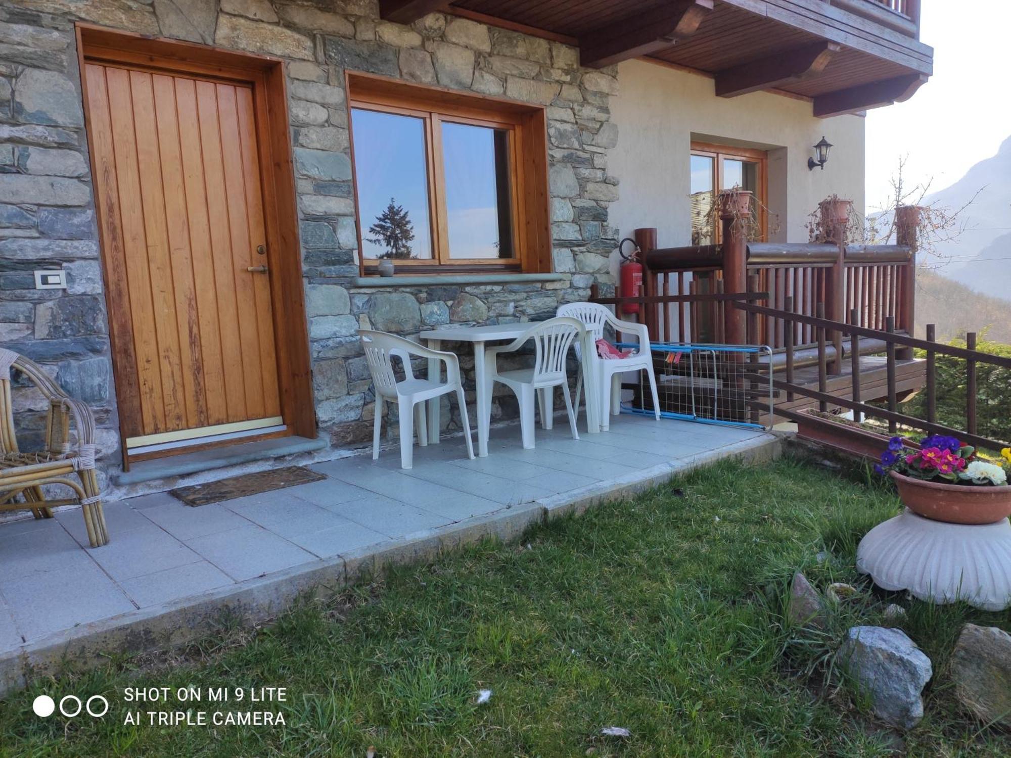 Appartement Casa Adriana à Saint-Vincent Extérieur photo