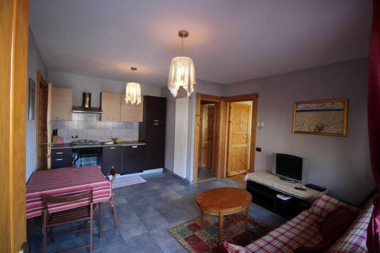 Appartement Casa Adriana à Saint-Vincent Extérieur photo