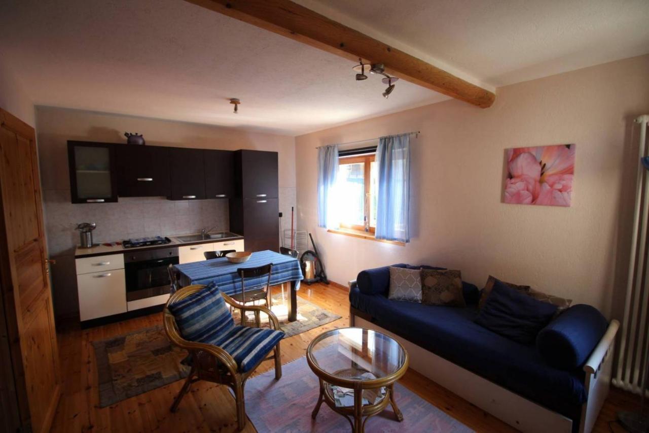 Appartement Casa Adriana à Saint-Vincent Extérieur photo